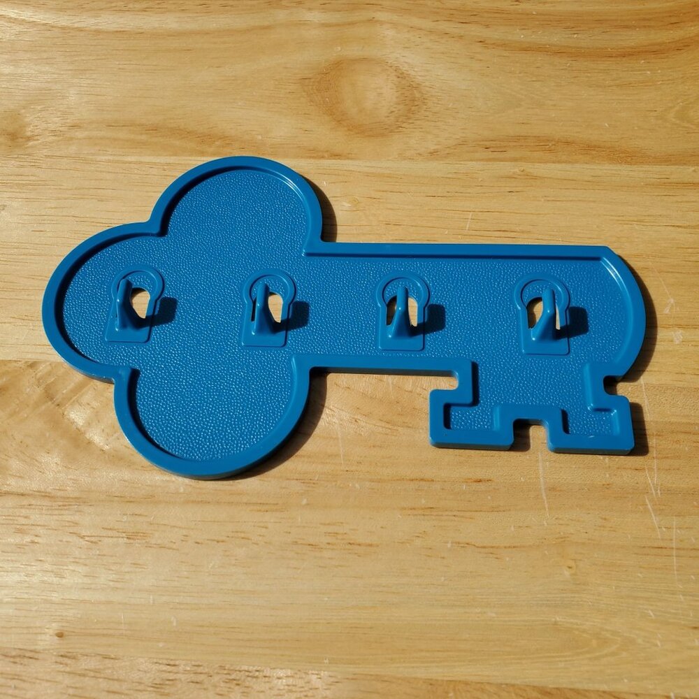 VTG Tupperware Blue Key Holder Wall Hook Tupperware Party Game Gift from 1991